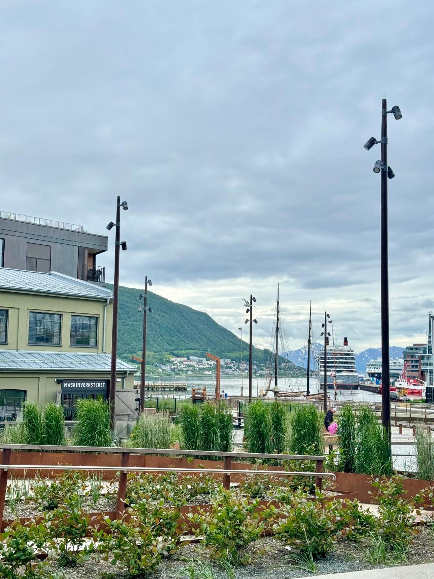 Totalapartments Skansegata Studio Apartments Tromso Luaran gambar